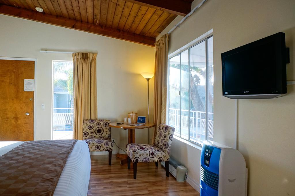 Pacific Crest Hotel Santa Barbara Pokoj fotografie